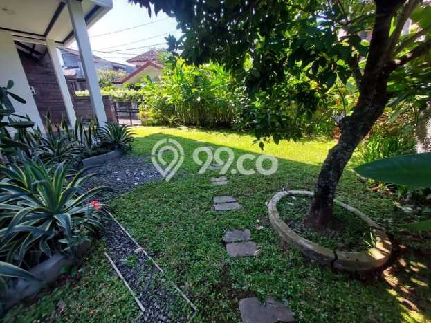 Jual Rumah Luas Megah Dengan View Eksklusif di Cigadung, Bandung Jual Rumah Luas Megah Dengan View Eksklusif di Cigadung, Bandung