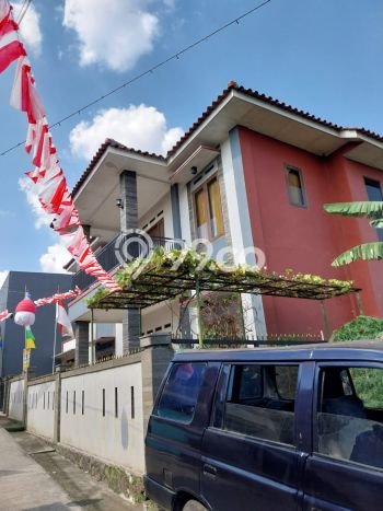 DIJUAL CEPAT! Rumah Modern area Cimenyan, Bandung, LT 234m2m² Bangunan 225m2m² BISA KPR! DIJUAL CEPAT! Rumah Modern area Cimenyan, Bandung, LT 234m2m² Bangunan 225m2m² BISA KPR!