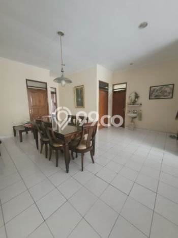 Rumah LT 262m2m² di Pinggir Kota Batununggal, Bandung - Harga Terjangkau Rumah LT 262m2m² di Pinggir Kota Batununggal, Bandung - Harga Terjangkau