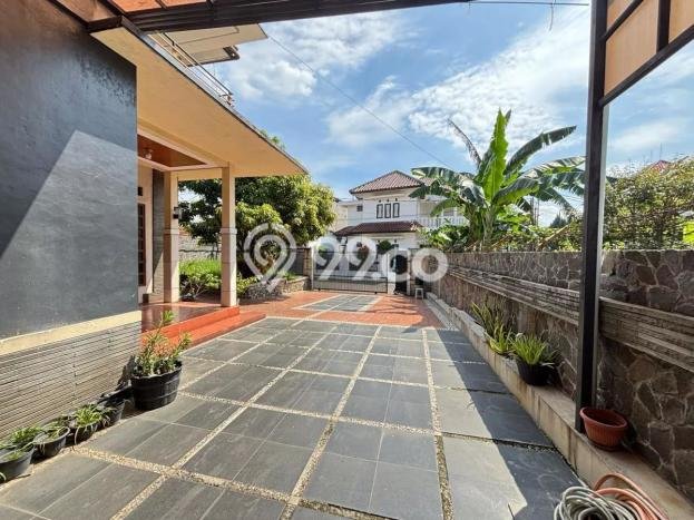 Jual Rumah Luas Elegan Dengan View Eksklusif di Cigadung, Bandung Jual Rumah Luas Elegan Dengan View Eksklusif di Cigadung, Bandung
