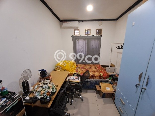 KESEMPATAN EMAS! Rumah di Antapani, Bandung, Luas 222m2m² Bangunan 80m2m² KESEMPATAN EMAS! Rumah di Antapani, Bandung, Luas 222m2m² Bangunan 80m2m²