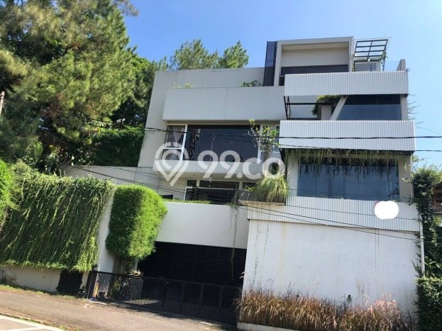 Jual Rumah Luas Elegan Dengan View Cantik di Cigadung, Bandung Jual Rumah Luas Elegan Dengan View Cantik di Cigadung, Bandung