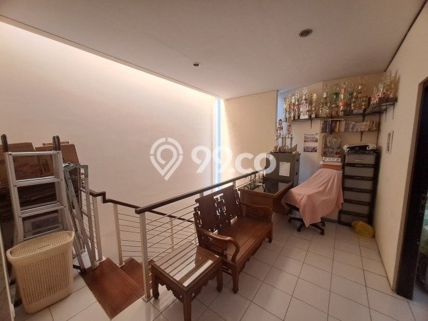 Rumah Modern 3 KT LT 200m2 di Dago Pakar Rumah Modern 3 KT LT 200m2 di Dago Pakar