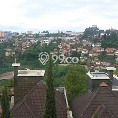 DIJUAL CEPAT! Rumah Sayap Dago, Bandung, LT 241m2m² LB 485m2m² DIJUAL CEPAT! Rumah Sayap Dago, Bandung, LT 241m2m² LB 485m2m²