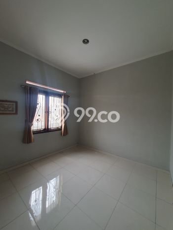 Dijual Cepat Rumah 4 KT 4 KM di Antapani, Bandung Dijual Cepat Rumah 4 KT 4 KM di Antapani, Bandung