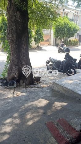Ruko Kawasan Dr Cipto Mangunkusomo, Luas 180m², Area Komersial, Posisi Strategis Ruko Kawasan Dr Cipto Mangunkusomo, Luas 180m², Area Komersial, Posisi Strategis