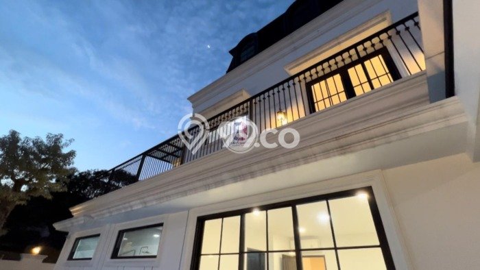 Rumah Elit Modern Tanpa Renovasi di Sektor 9-Bintaro Tangerang Selatan Rumah Elit Modern Tanpa Renovasi di Sektor 9-Bintaro Tangerang Selatan
