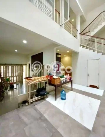 Rumah Luxury Modern Siap Huni di Sektor 7-Bintaro Tangerang Selatan Rumah Luxury Modern Siap Huni di Sektor 7-Bintaro Tangerang Selatan