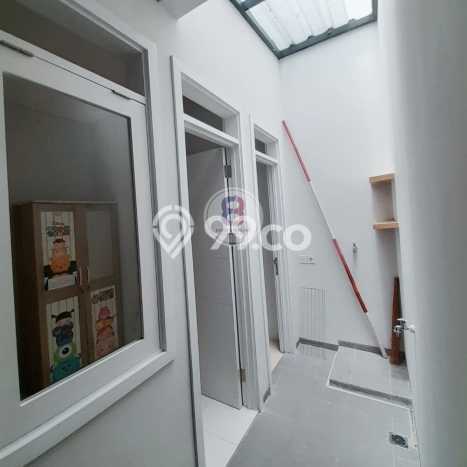 Rumah Luxury Modern Tanpa Renovasi di Sektor 9-Bintaro Tangerang Selatan Rumah Luxury Modern Tanpa Renovasi di Sektor 9-Bintaro Tangerang Selatan