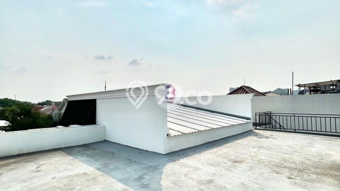 Rumah Elit LB 380m2 Siap Huni Desain Elegan di Sektor 9-Bintaro, Tangerang Selatan Rumah Elit LB 380m2 Siap Huni Desain Elegan di Sektor 9-Bintaro, Tangerang Selatan