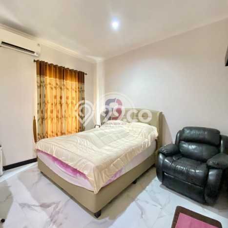 Jual Rumah Mewah Elegan Dengan View Cantik di Sektor 9-Bintaro, Tangerang Selatan Jual Rumah Mewah Elegan Dengan View Cantik di Sektor 9-Bintaro, Tangerang Selatan