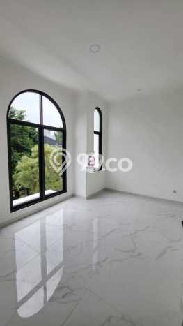 Rumah Elit Modern Siap Huni di Sektor 9-Bintaro Tangerang Selatan Rumah Elit Modern Siap Huni di Sektor 9-Bintaro Tangerang Selatan