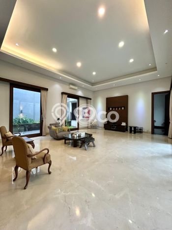 Ready to Use! Luxury House LT 582m2 Desain Modern di Pondok Indah Ready to Use! Luxury House LT 582m2 Desain Modern di Pondok Indah