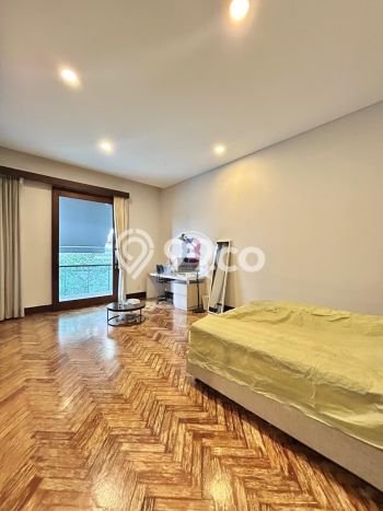 Ready to Use! Luxury House LT 582m2 Desain Modern di Pondok Indah Ready to Use! Luxury House LT 582m2 Desain Modern di Pondok Indah