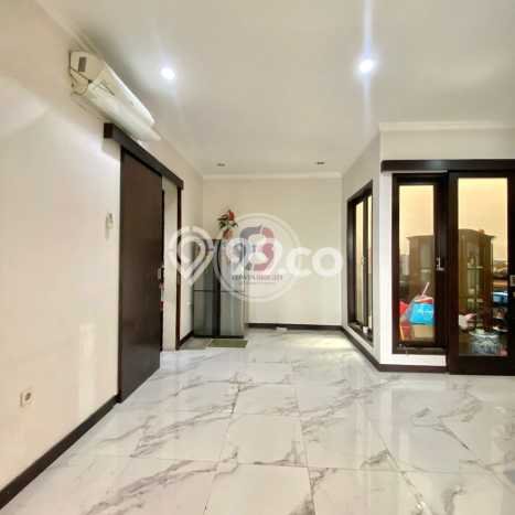 Jual Rumah Mewah Elegan Dengan View Cantik di Sektor 9-Bintaro, Tangerang Selatan Jual Rumah Mewah Elegan Dengan View Cantik di Sektor 9-Bintaro, Tangerang Selatan