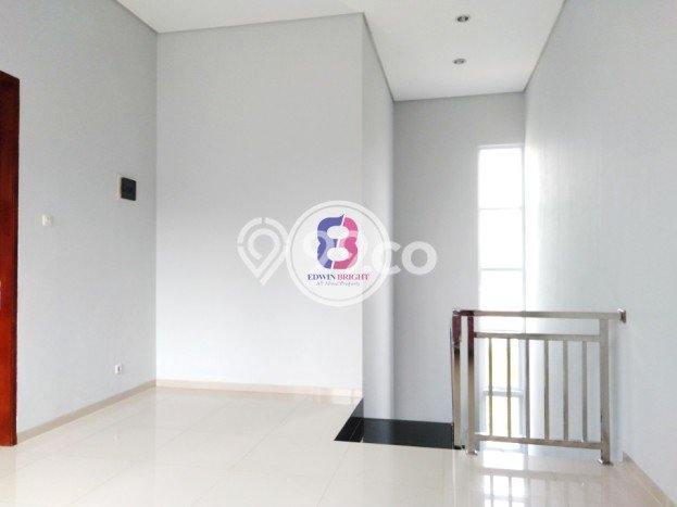For Sale Hunian Rumah Nyaman 3 Kamar di Sektor 3 - Bintaro, Tangerang Selatan For Sale Hunian Rumah Nyaman 3 Kamar di Sektor 3 - Bintaro, Tangerang Selatan