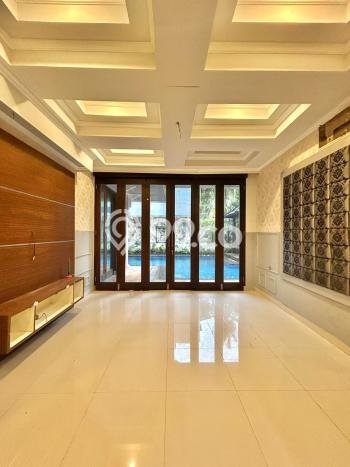 Jual Rumah Mewah Megah Dengan View Eksklusif di Sektor 9-Bintaro, Tangerang Selatan Jual Rumah Mewah Megah Dengan View Eksklusif di Sektor 9-Bintaro, Tangerang Selatan
