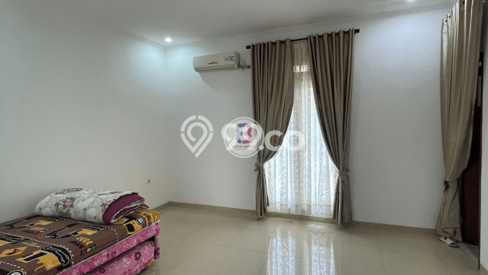 For Sale! Luxury House LT 163m2 Desain Modern di Sektor 9-Bintaro For Sale! Luxury House LT 163m2 Desain Modern di Sektor 9-Bintaro