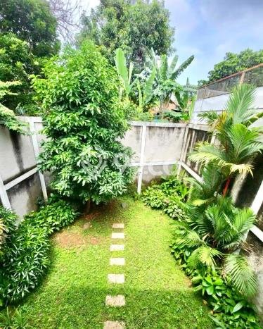 For Sale! Luxury House LT 197m2 Desain Modern di Sektor 9-Bintaro For Sale! Luxury House LT 197m2 Desain Modern di Sektor 9-Bintaro