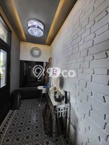 Dijual Rumah Mewah Megah Dengan View Eksklusif di Bintaro, Jakarta Selatan Dijual Rumah Mewah Megah Dengan View Eksklusif di Bintaro, Jakarta Selatan