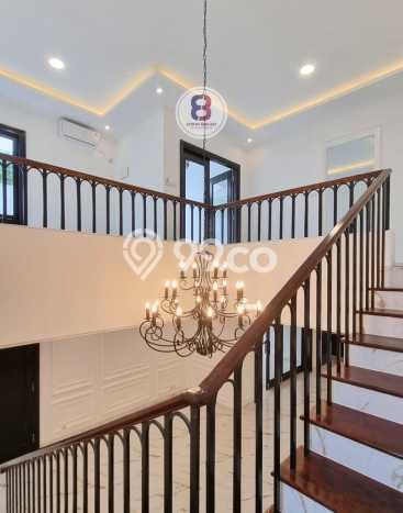 Jual Rumah Mewah Elegan Dengan View Eksklusif di Sektor 7-Bintaro, Tangerang Selatan Jual Rumah Mewah Elegan Dengan View Eksklusif di Sektor 7-Bintaro, Tangerang Selatan