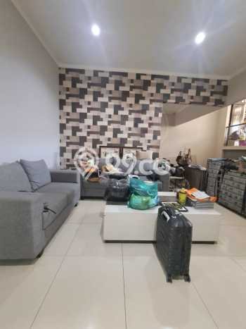 Hunian Elit LB 200m2 Siap Pakai Desain Elegan di Sektor 7-Bintaro, Tangerang Selatan Hunian Elit LB 200m2 Siap Pakai Desain Elegan di Sektor 7-Bintaro, Tangerang Selatan