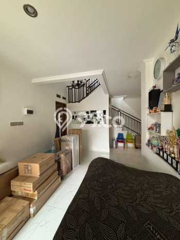 For Sale! Luxury House LT 215m2 Desain Elegan di Sektor 2 - Bintaro For Sale! Luxury House LT 215m2 Desain Elegan di Sektor 2 - Bintaro