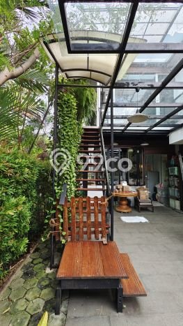 Ready to Use! Luxury House LT 258m2 Desain Elegan di Puri Mansion Ready to Use! Luxury House LT 258m2 Desain Elegan di Puri Mansion