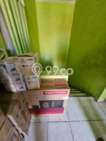 For Sale Hunian Rumah Terawat 5 KT di Metro Permata, Tangerang For Sale Hunian Rumah Terawat 5 KT di Metro Permata, Tangerang
