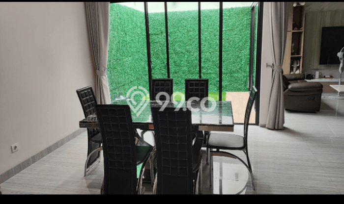 For Sale! Premium House LT 200m2 Desain Elegan di Green Garden For Sale! Premium House LT 200m2 Desain Elegan di Green Garden
