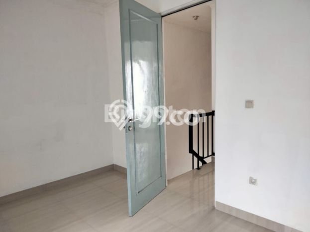 Jual Rumah Eksklusif 2 KT di Duta Garden, Tangerang Jual Rumah Eksklusif 2 KT di Duta Garden, Tangerang