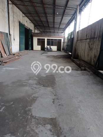 Gudang Disewa di Jakarta Barat dengan LB 1425m2 Area Komersial Ramai Gudang Disewa di Jakarta Barat dengan LB 1425m2 Area Komersial Ramai