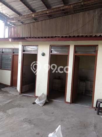Gudang Disewa di Jakarta Barat dengan LB 1425m2 Area Komersial Ramai Gudang Disewa di Jakarta Barat dengan LB 1425m2 Area Komersial Ramai