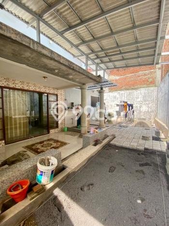 Siap Huni Hunian Elit 4 Kamar di Dieng Dekat ke Mana Pun Siap Huni Hunian Elit 4 Kamar di Dieng Dekat ke Mana Pun
