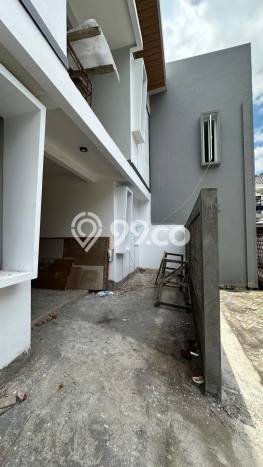 FOR SALE Kost 6 Kamar, 6 Kamar Mandi di Lowokwaru, Malang, Luas 120m2 FOR SALE Kost 6 Kamar, 6 Kamar Mandi di Lowokwaru, Malang, Luas 120m2