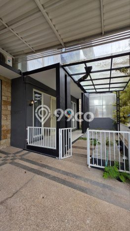 Jual Rumah Modern 3 KT di Villa Puncak Tidar, Malang Jual Rumah Modern 3 KT di Villa Puncak Tidar, Malang