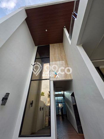 Vila Asri Kawasan Karangploso, Area 239m2m², Dekat ke beragam kebutuhan Vila Asri Kawasan Karangploso, Area 239m2m², Dekat ke beragam kebutuhan