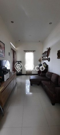 Rumah Luas Asri 5 KT Siap Pakai di Malang Kota Malang Rumah Luas Asri 5 KT Siap Pakai di Malang Kota Malang