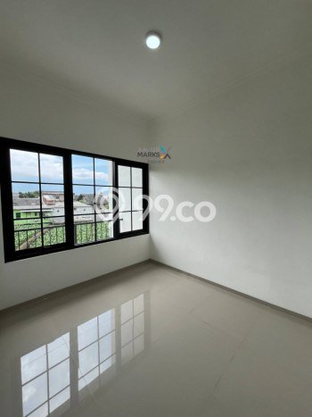 Dijual Rumah 2 Kamar Lokasi Ideal Bagus dan Strategis di Junrejo Dijual Rumah 2 Kamar Lokasi Ideal Bagus dan Strategis di Junrejo