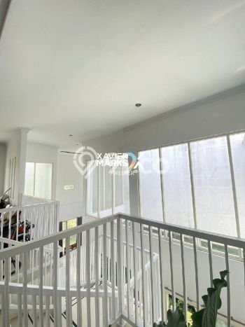 Hunian Cantik Modern Lb 390m2 di Kedungkandang, Malang Hunian Cantik Modern Lb 390m2 di Kedungkandang, Malang