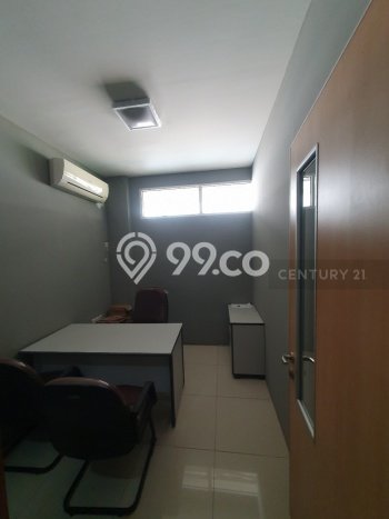 Ruko Paling Dicari LB 477m2 Dijual di Cengkareng Ruko Paling Dicari LB 477m2 Dijual di Cengkareng