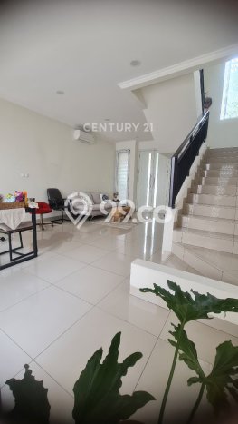 Jual Rumah Luas Elegan Dengan View Eksklusif di Gede Bage, Bandung Jual Rumah Luas Elegan Dengan View Eksklusif di Gede Bage, Bandung