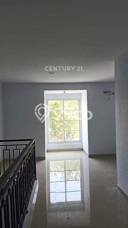 Rumah Luxury Modern Tanpa Renovasi di Muara Karang Jakarta Utara Rumah Luxury Modern Tanpa Renovasi di Muara Karang Jakarta Utara