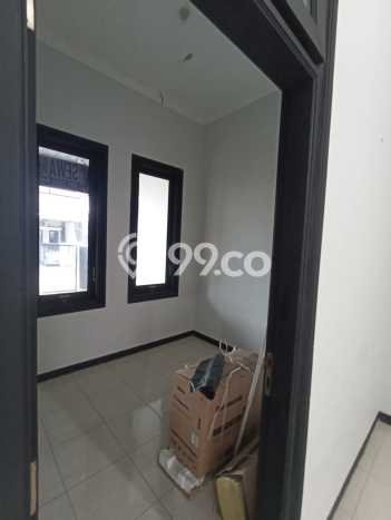 Jual Rumah Eksklusif 3 KT di Pondok Tjandra, Sidoarjo Jual Rumah Eksklusif 3 KT di Pondok Tjandra, Sidoarjo