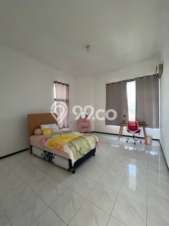 Dijual Rumah Luas Megah Dengan View Cantik di Dharma Husada, Surabaya Dijual Rumah Luas Megah Dengan View Cantik di Dharma Husada, Surabaya