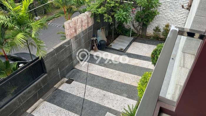 Hunian Super Mewah dengan Akses Paling Strategis di Dharma Husada, Surabaya Hunian Super Mewah dengan Akses Paling Strategis di Dharma Husada, Surabaya