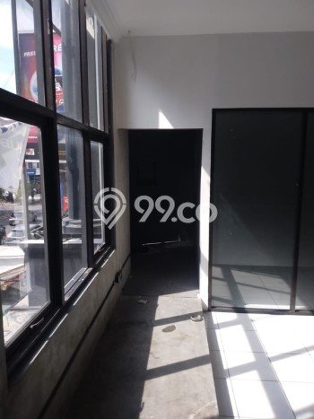 Ruko Komersial Disewakan di Gondokusuman Yogyakarta Luas 845m2 Ruko Komersial Disewakan di Gondokusuman Yogyakarta Luas 845m2