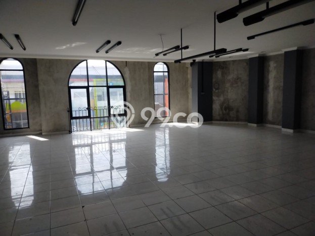 Ruko Komersial Disewakan di Gondokusuman Yogyakarta Luas 845m2 Ruko Komersial Disewakan di Gondokusuman Yogyakarta Luas 845m2