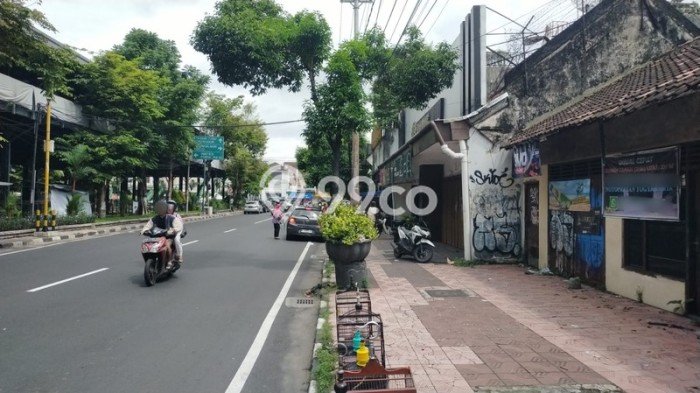Hot Offer Hunian Mewah Ideal dan Luas di Ngampilan, Yogyakarta Hot Offer Hunian Mewah Ideal dan Luas di Ngampilan, Yogyakarta
