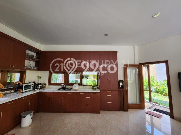 Hot Offer Hunian Premium Ideal dan Luas di BSD, Tangerang Selatan Hot Offer Hunian Premium Ideal dan Luas di BSD, Tangerang Selatan